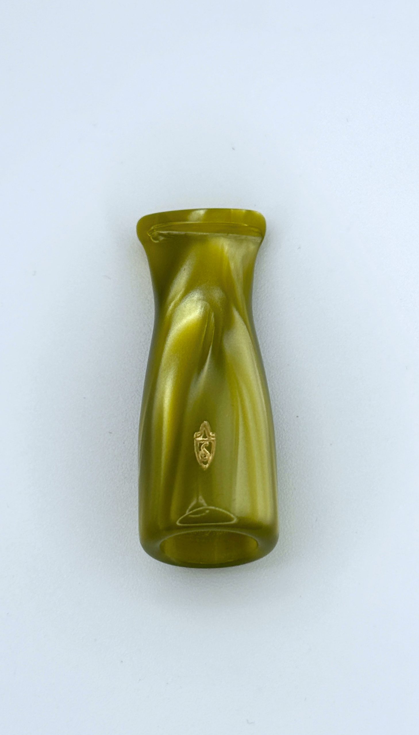 Bocchino in metacrilato verde Savinelli