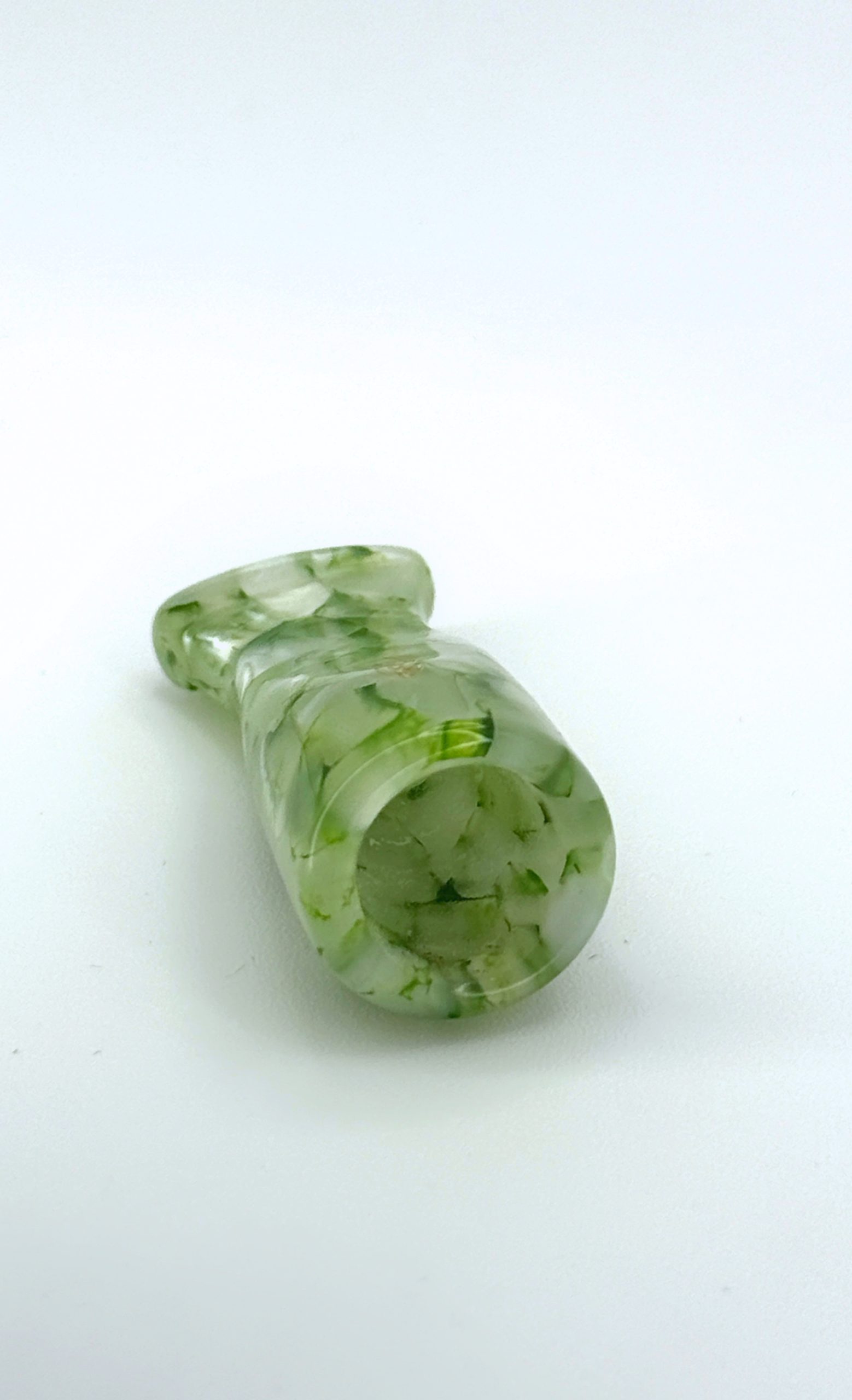 Bocchino in metacrilato verde bianco Savinelli